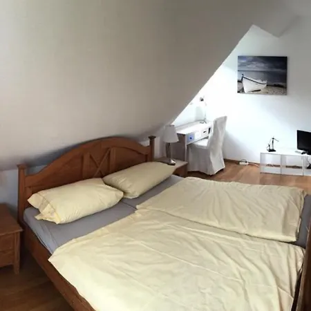 Haus Zeesenboot Lee Holiday home Hiddensee