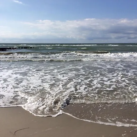 Holiday home Haus Zeesenboot Lee Hiddensee