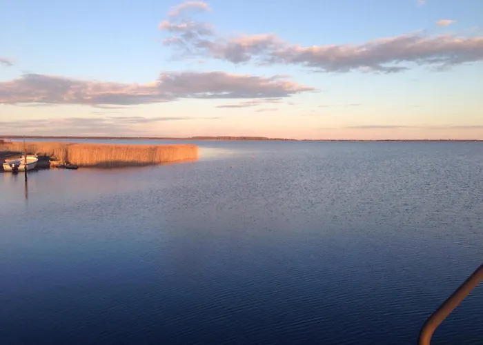 Haus Zeesenboot Lee Hiddensee